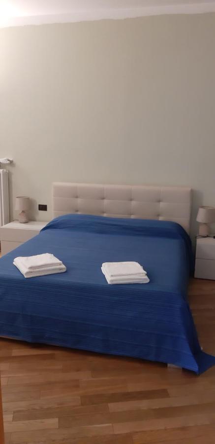 Appartamento Grazioso, Molto Tranquillo! Genua Exterior foto